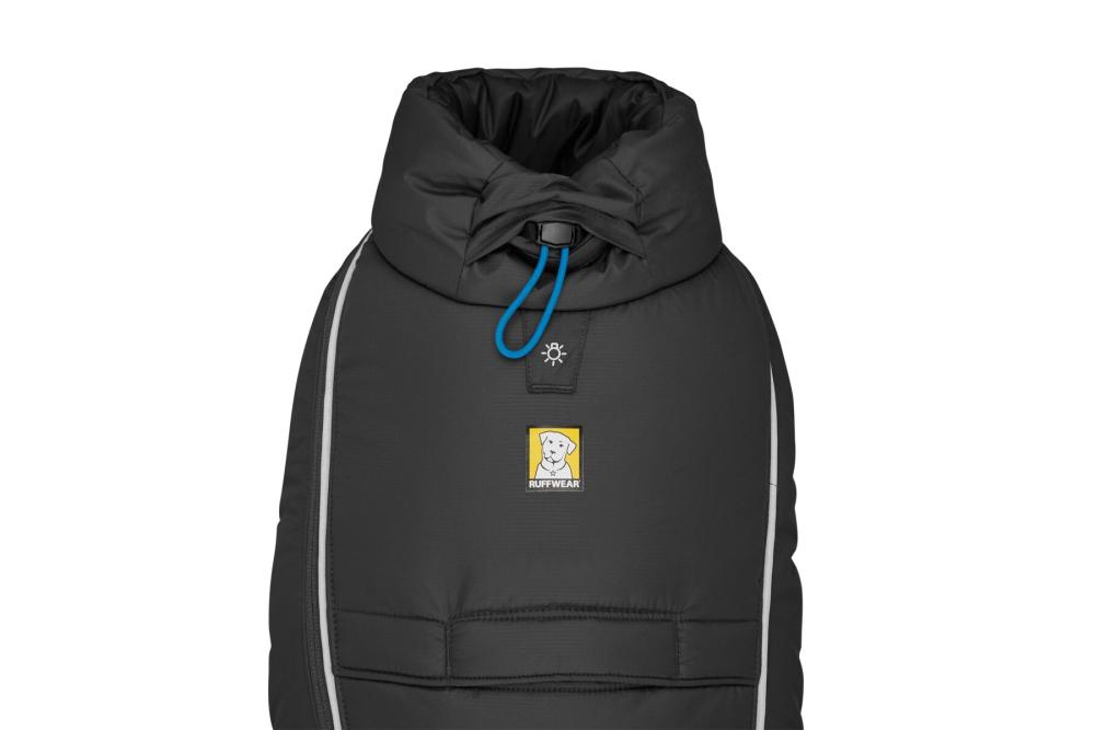 abrigo para perros Ruffwear FURNESS™ Negro. Ultra caliente y de alta cubrición. Ideal para frío intenso, nieve... toma 6