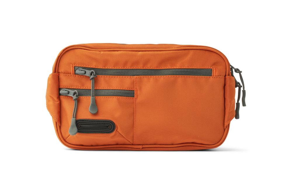 Bolsa riñonera para perros DOG Copenhagen. Permite llevar en cintura y cruzada. Naranja 2