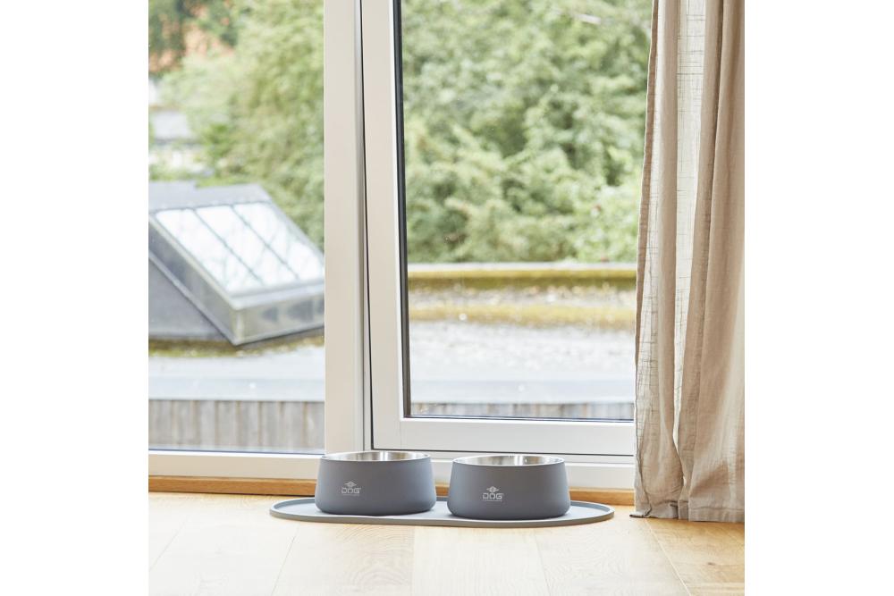 Bol cuenco para perros Vega de DOG Copenhagen. Comedero bebedero antideslizante y con estilo minimalista. ejemplo 7