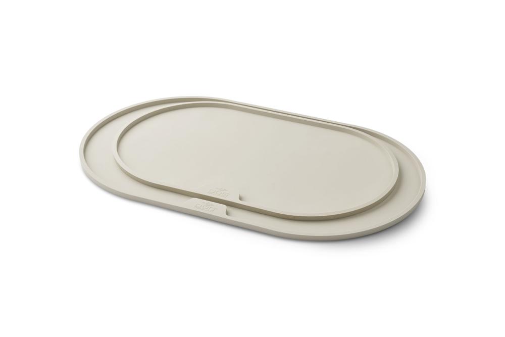 Estera mantel para comederos boles de perros Dog Copenhagen Libra. uso 2