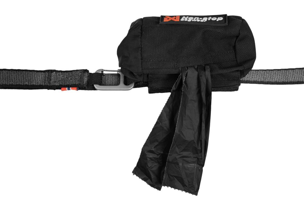 Bolsa para perros Baggi Bag 2.0 de Non-Stop es ideal para acoplar en la correa y llevar premios. toma 2