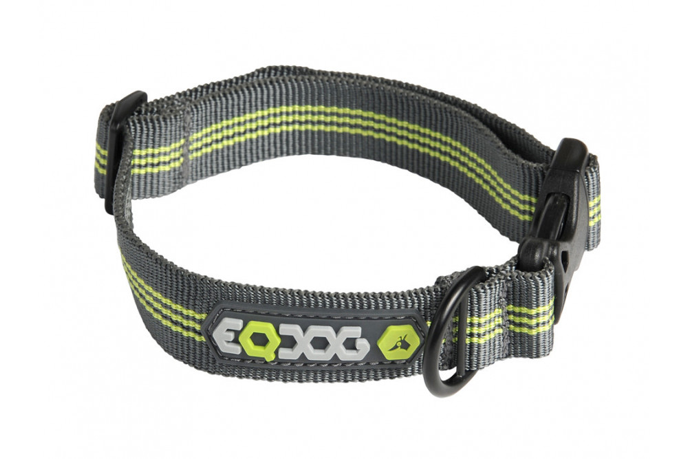 collar para perros Classic Collar™ de Eqdog está inspirado en material Outdoor, indicado para uso a diario. cómodo. gris oscuro