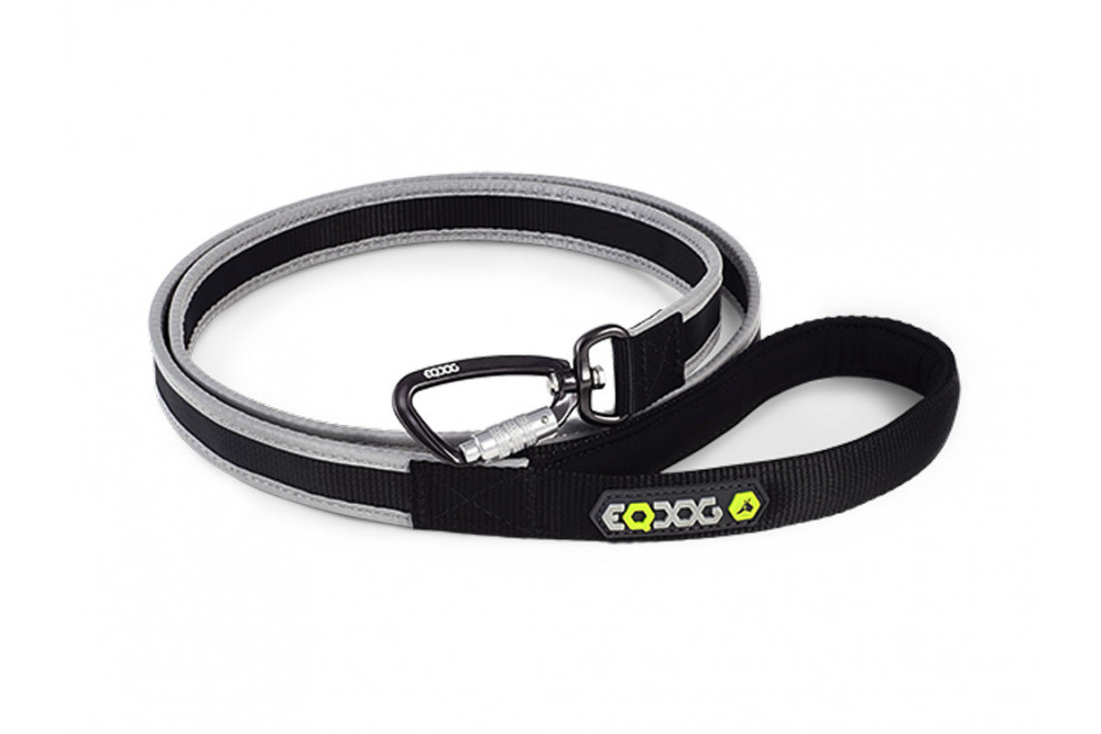 correa para perros Reflective Leash™ Eqdog resistente mosquetón de duraluminio con cierre de seguridad. negro
