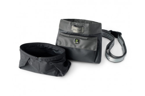 bolsa para premios CLICK'N TREAT de Eqdog con múltiples características. Nylon de alta calidad, fácil de abrir/cerrar toma 8 bolsa para premios CLICK'N TREAT de Eqdog con múltiples características. Nylon de alta calidad, fácil de abrir/cerrar toma 8