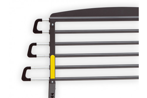 barrera separador de seguridad para perros en coches VarioBarrier  MIMSafe (Suecia) está ensayada en test de impacto toma 2