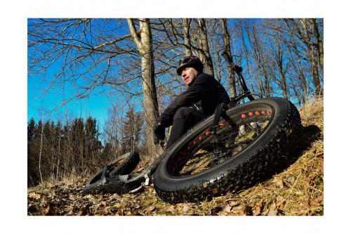 Patinete Kickbike Fat max. Patinetes y scooters para utilizar con perros en bikejoring por montaña, con perros. toma 4