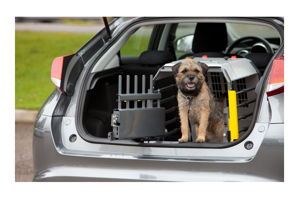 transportin jaula de coche para dos perros Variocage SINGLE COMPACT L son los más seguros e innovadores. MIMSafe Suecia. toma 3