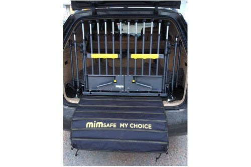 barrera para perros Variogate de MIM Safe (Suecia), es ideal para poder tener todo el espacio del maletero para tu perro. toma 4