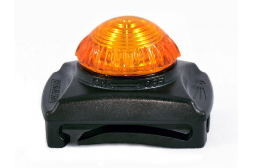 Luz led naranja alta visibilidad y seguridad para perro. Uso en collares, arneses y correas. Resistente, sumergible toma 1