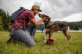 bol plegable para perros Quencher™ Ruffwear ideal para mochila, senderismo, trekking, running, viajes toma 12