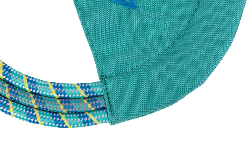 El juguete para perros Pacific Ring™ Ruffwear diseño versátil permite muchos tipos de actividades.  Interactivo toma 3